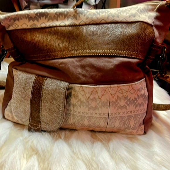 Myra Leather, Hide, Canvas - Picture 1 of 12